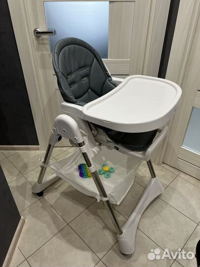 Стульчик для кормления tommy bon appetit