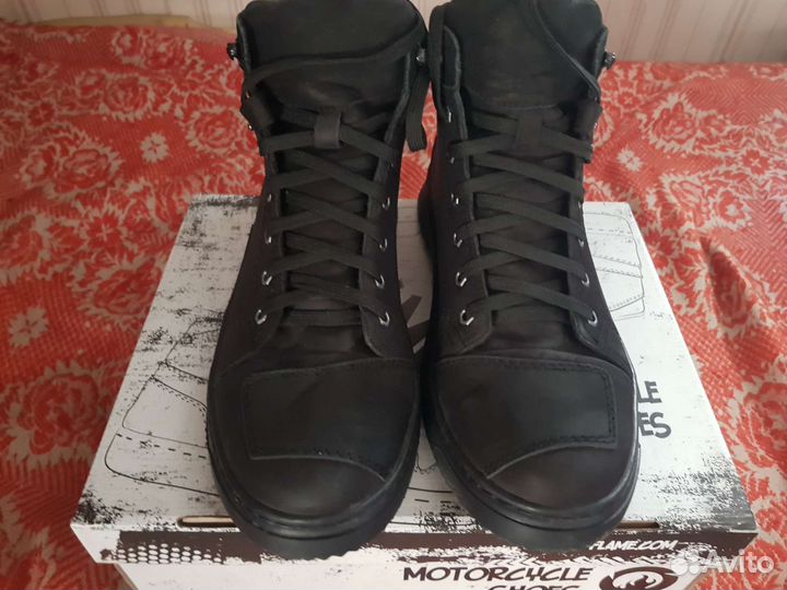 Ботинки для мотоцикла