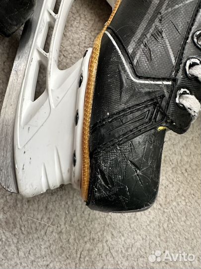 Хоккейные коньки bauer