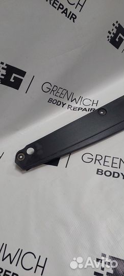 Накладка бампера задняя нижняя Jaguar E-Pace