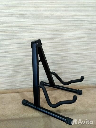 Универсальная стойка для гитары (электро, акустика