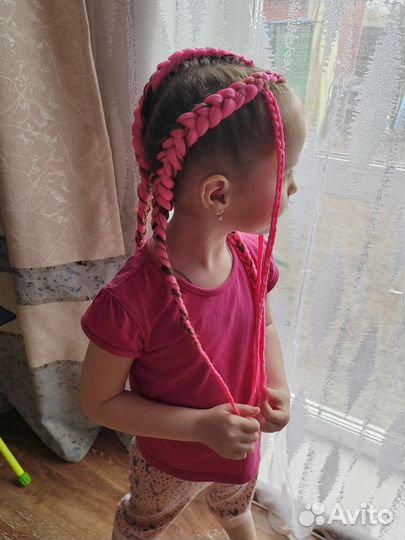 Плетение кос с канекалоном
