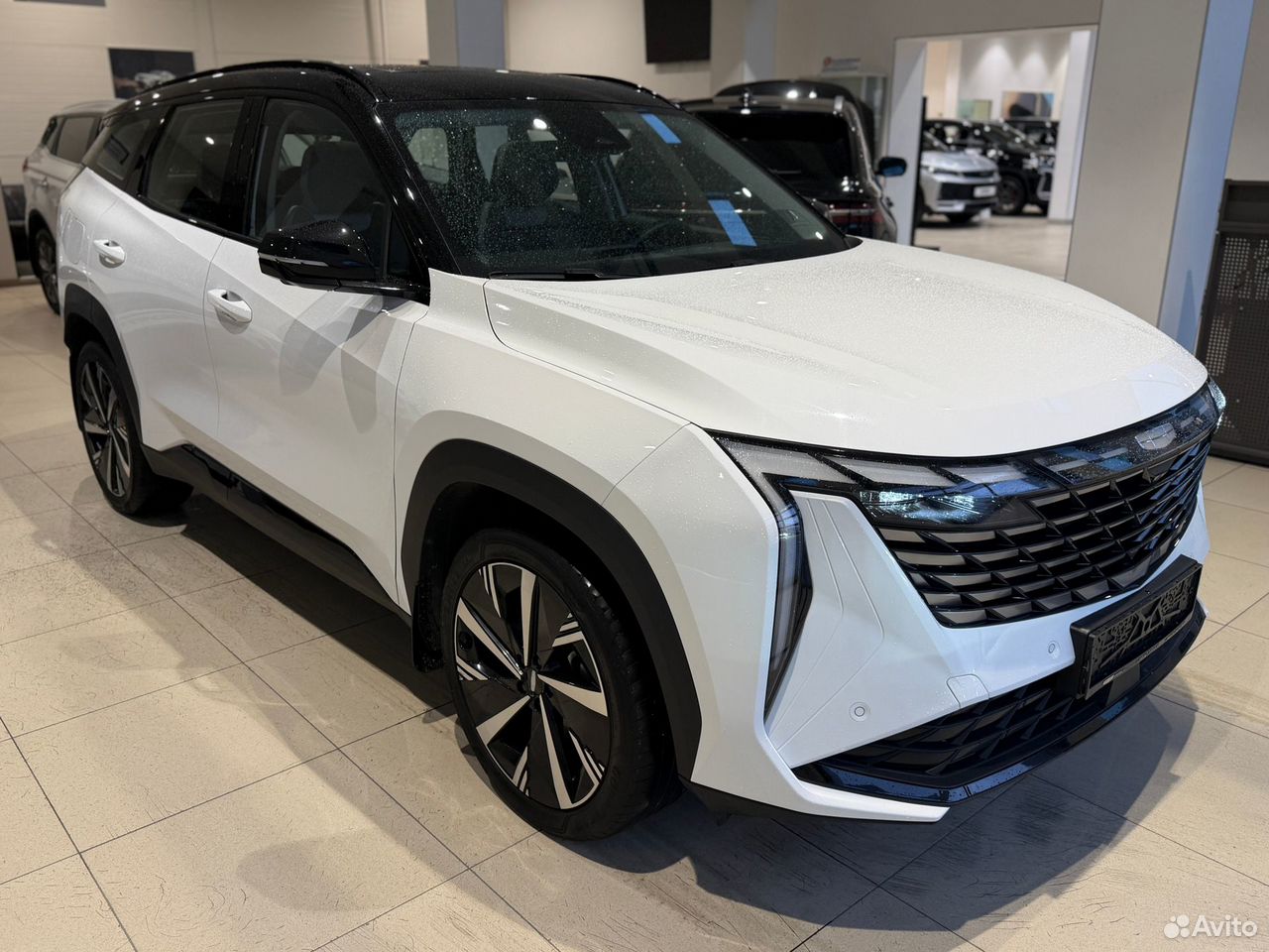 Geely Atlas 2.0 AT, 2024, 10 604 км купить в Мурманске | Автомобили ...