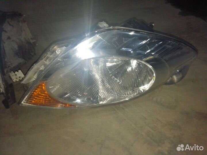 Фары на nissan note