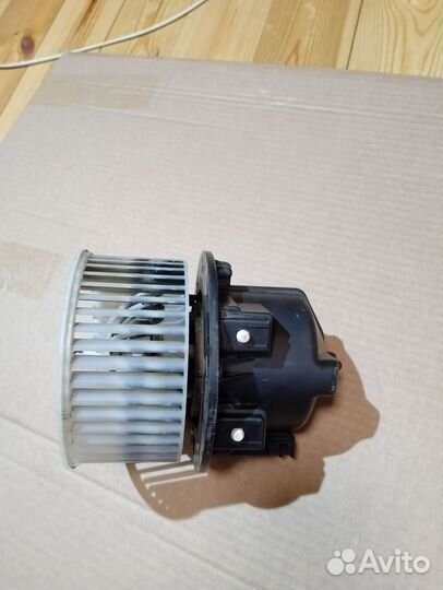 Электровентилятор отопителя салона