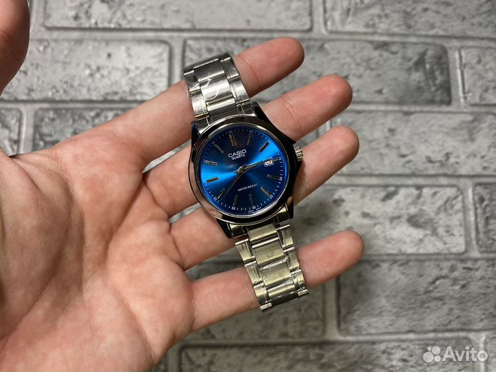 Часы Casio Classic