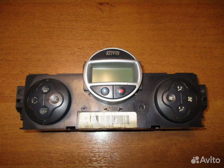 Блок управления климатом Renault Megane 2