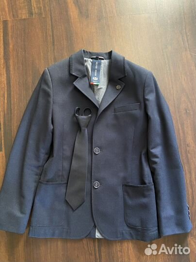 Пиджак для мальчика 146