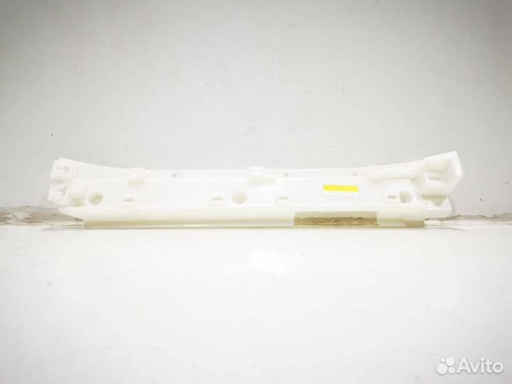 Кронштейн крепления бампера Land Rover Range Rover