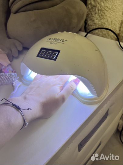 Лампа для ногтей