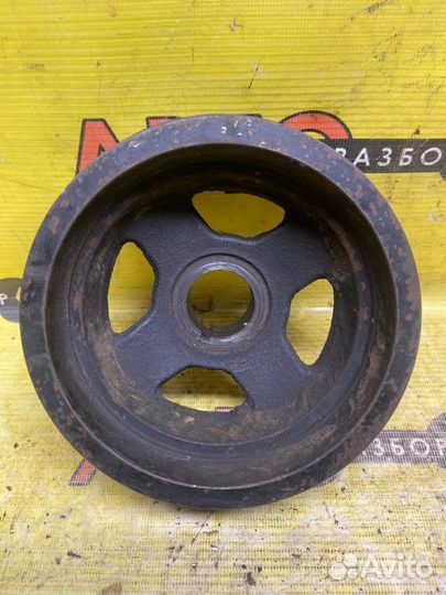 Шкив коленвала Nissan Elgrand E51 VQ35 2010