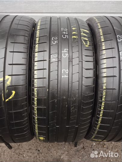 Pirelli P Zero PZ4 275/45 R21 и 315/40 R21