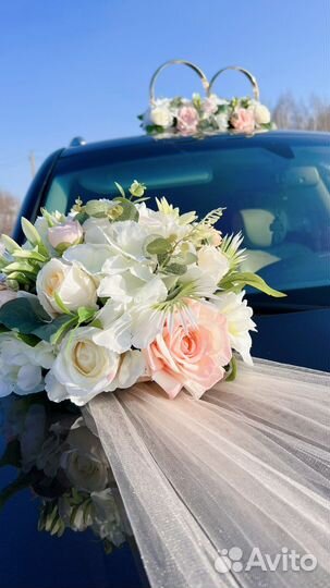 Свадебные украшения на машину