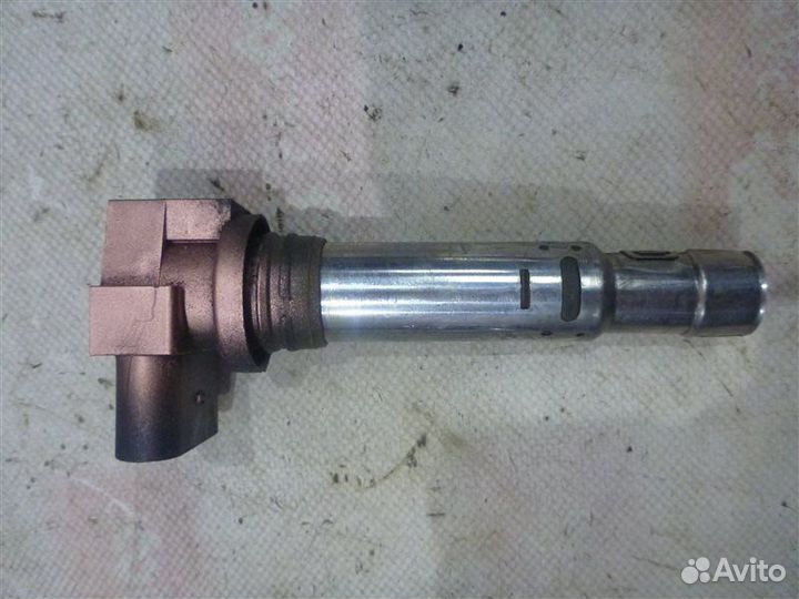 Катушка зажигания Volkswagen Golf 5K1 cgga 2012