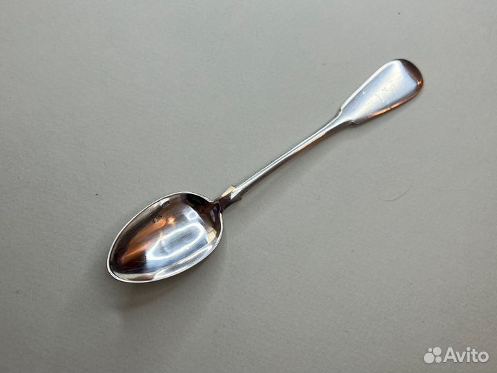 Серебряная чайная ложка 84