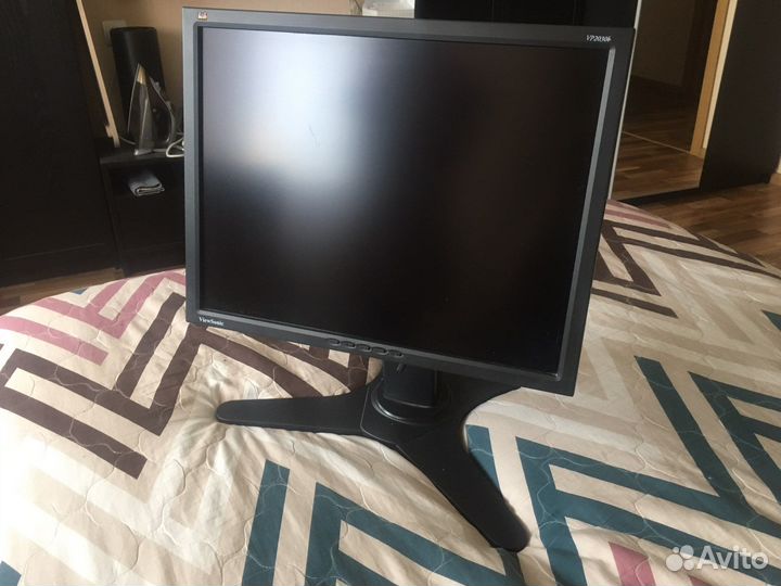Монитор Viewsonic 20