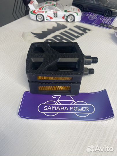 Педали для велосипеда