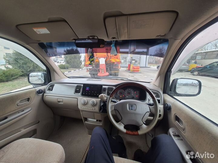 Honda Stepwgn 2.0 AT, 2001, 351 000 км