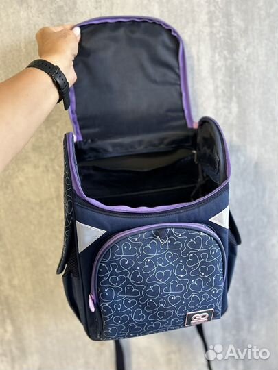 Портфель школьный анотомический