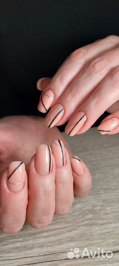 Маникюр и педикюр