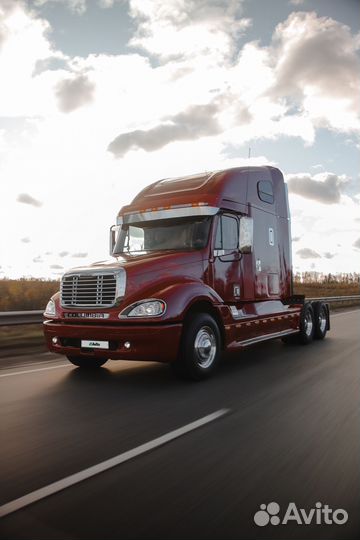 Freightliner Columbia, 2003