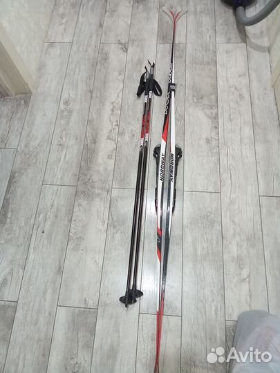 Беговые лыжи