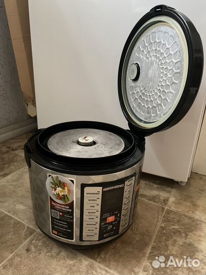 Мультиварка redmond