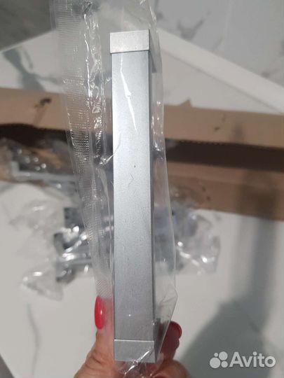 Ручки для шкафа новые, цена за 11 штук