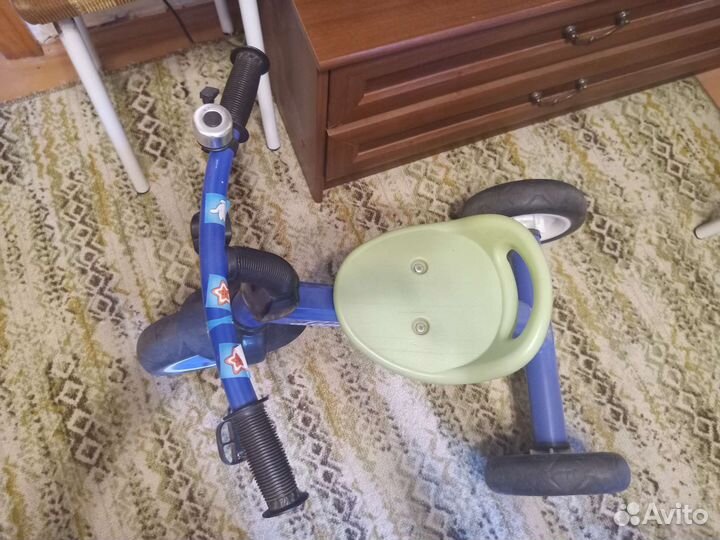 Детский трехколесный велосипед бу