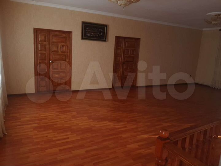 Дом 240 м² на участке 24 сот.