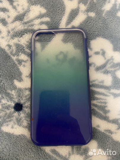 Чехол на iPhone 7