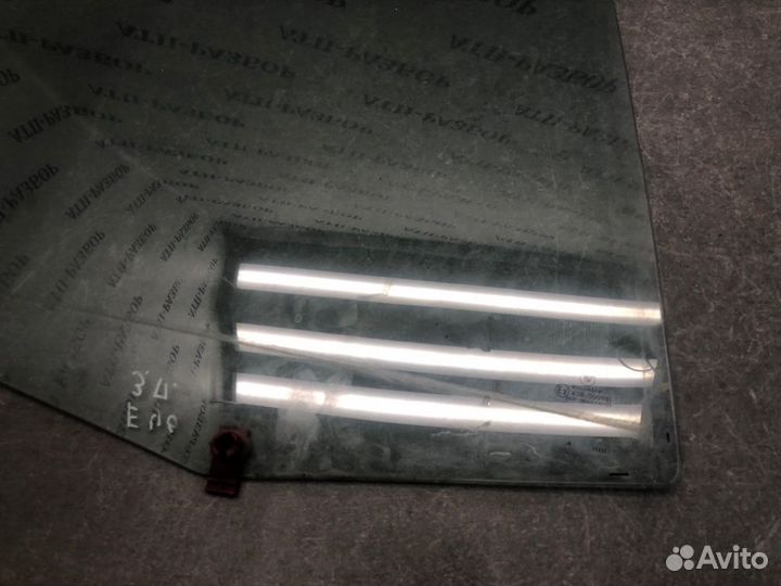 Стекло двери заднее правое Bmw 3-Series E46 M43B19