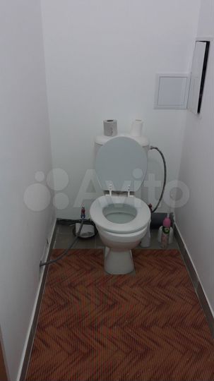 2-к. квартира, 49 м², 1/9 эт.