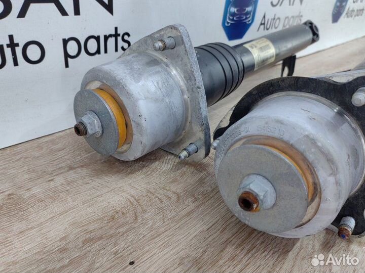 Стойка задняя Bmw X5 E70 N62B48 2007