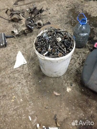 Автомобильные болты,гайки