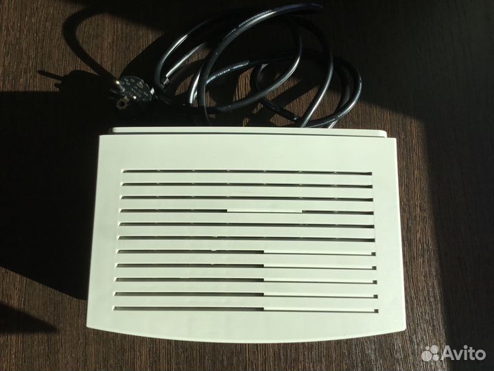 Стабилизатор напряжения APC Line-R 1200