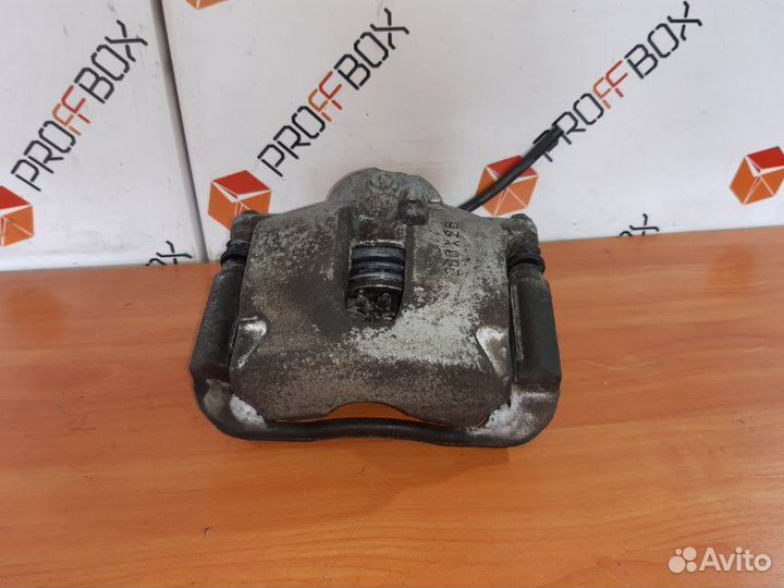 Суппорт Mercedes C-Class W204 OM651 2.2 CDI 2010