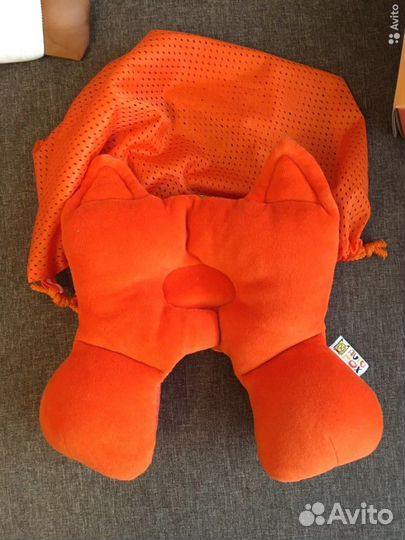 Дорожная анатомическая подушка