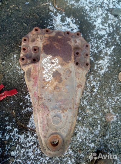 Кронштейн полурессоры Renault Magnum 5600201398