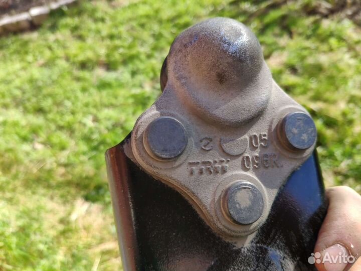 Заводской Рычаг передней подвески Рено fluence