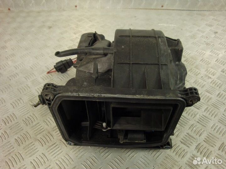 Корпус отопителя Audi A6 C6 4F0820155E