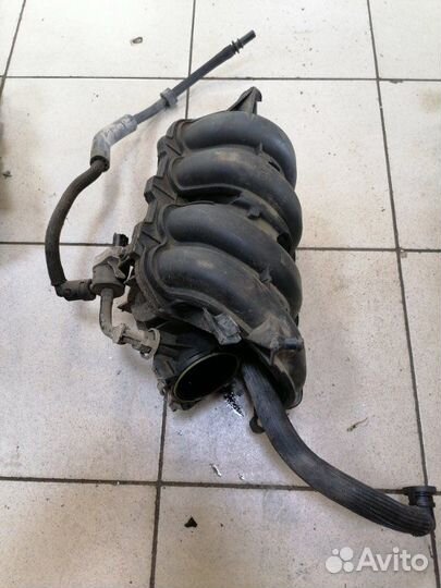 Коллектор впускной Peugeot 308