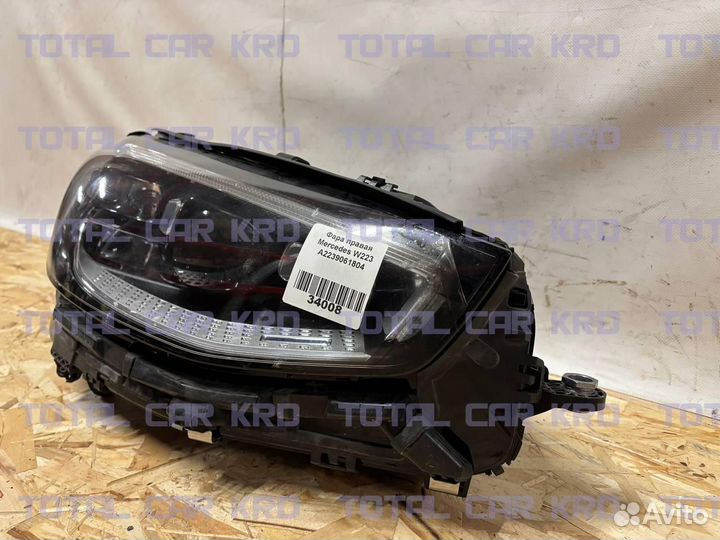 Фара правая Mercedes W223 A2239061804