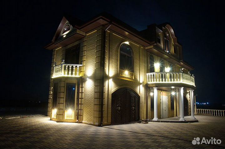 Монтаж ландшафтного и архитектурного освещения