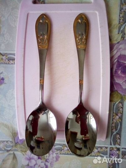 Ложки столовые из набора посуды Hoffburg