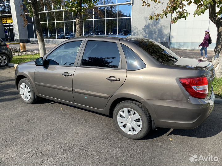 LADA Granta 1.6 МТ, 2021, 18 455 км