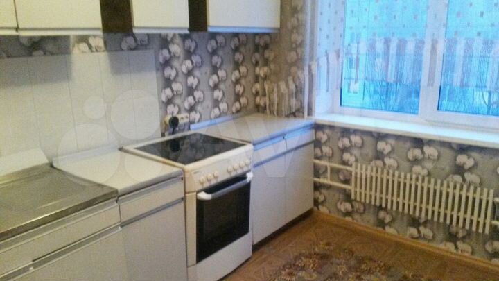 1-к. квартира, 37 м², 4/9 эт.