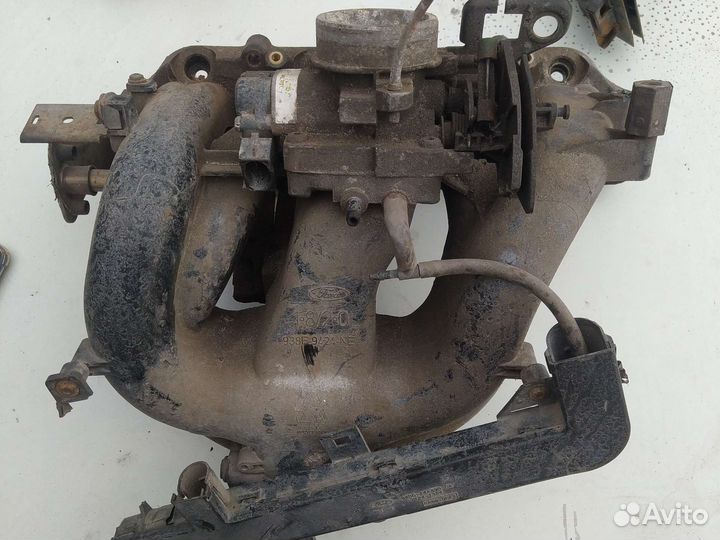 Впускной коллектор ford mondeo 1 938f9424ne