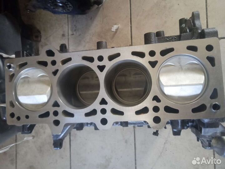 Двиг Крайслер 2.4 газель Волга