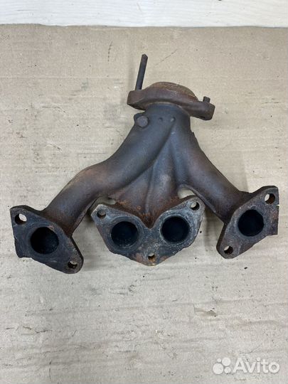 Выпускной коллектор Renault Logan 1 1.4-1.6